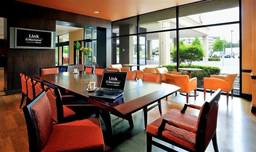Sheraton Toronto Airport Hotel & Conference Centre