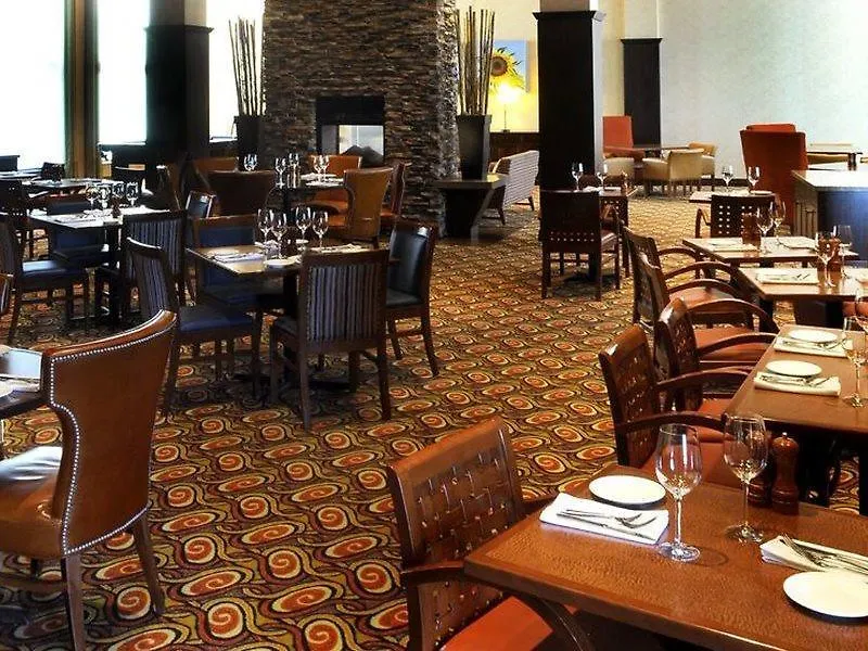 Sheraton Toronto Airport Hotel & Conference Centre