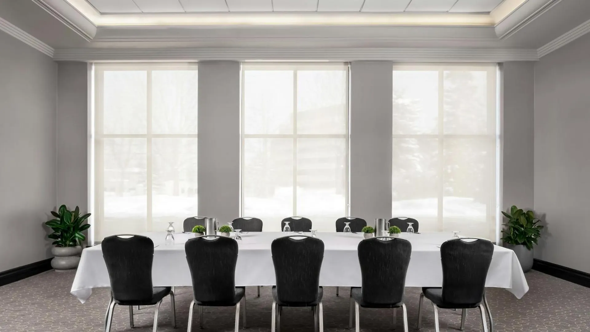 Sheraton Toronto Airport Hotel & Conference Centre